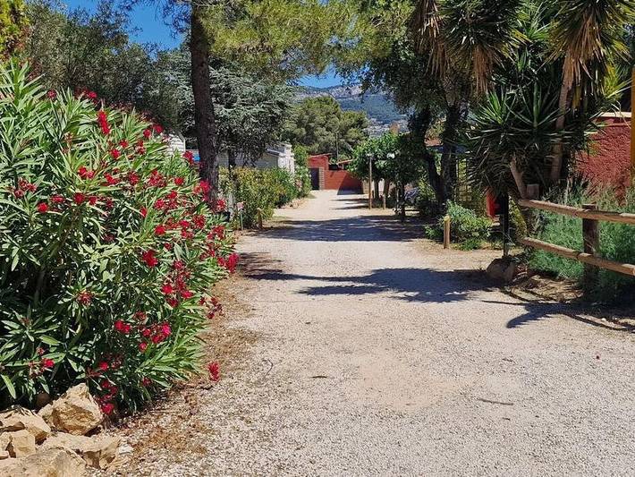 Flower Camping Orly d'Azur - Mobilheim 6 personen - Mobilheim Grassois Standard 33m² - 3 Zimmer - halbüberdachte Terrasse -. in Six-Fours les Plages, Mittelmeerküste (Frankreich)