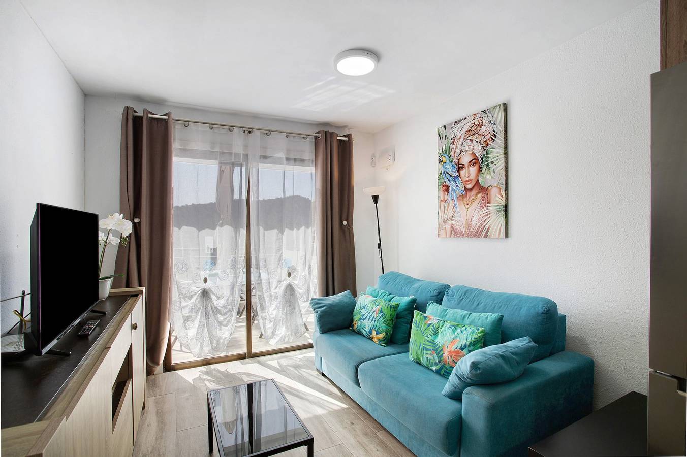 Entire apartment, Vacation Apartment 'Lovely Home Paola' with Sea View, Wi-Fi and Air Conditioning in Puerto Rico (Gran Canaria), South Gran Canaria