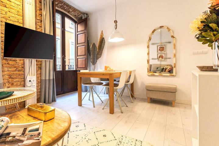 Ganze Wohnung, Ferienwohnung für 4 Personen mit Balkon in Centro-Sagrario, Granada