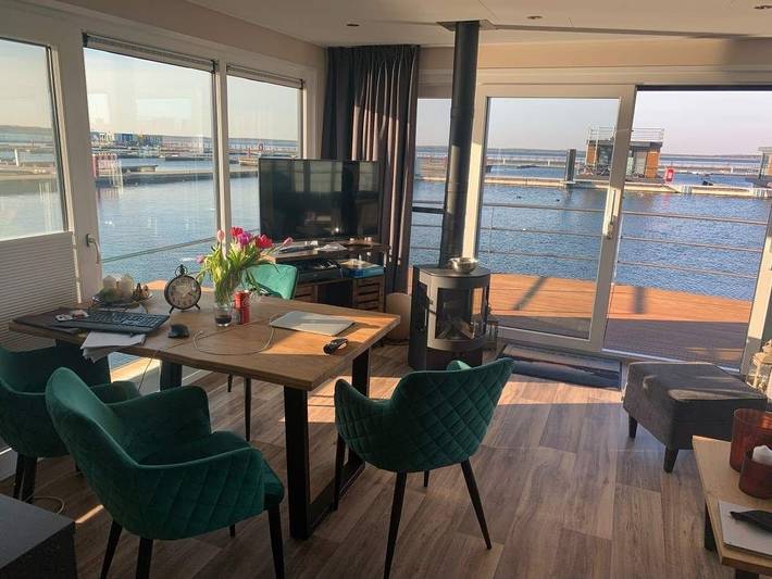 Hausboot für 4 Personen, mit Terrasse und Seeblick, mit Haustier in Sachsen - 4