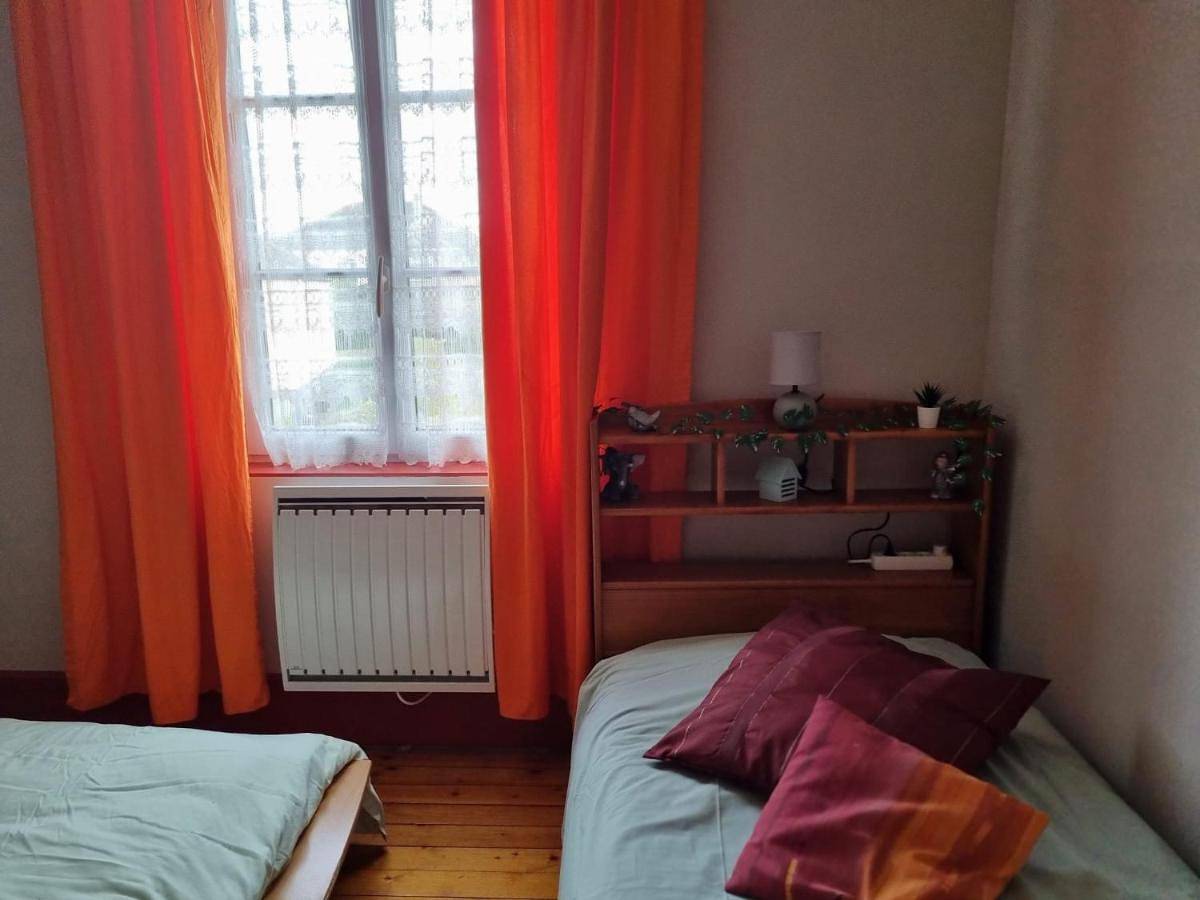 Chambres d'hôtes Les Glycines et petit déjeuner in Arnières-sur-Iton, Région d'Évreux