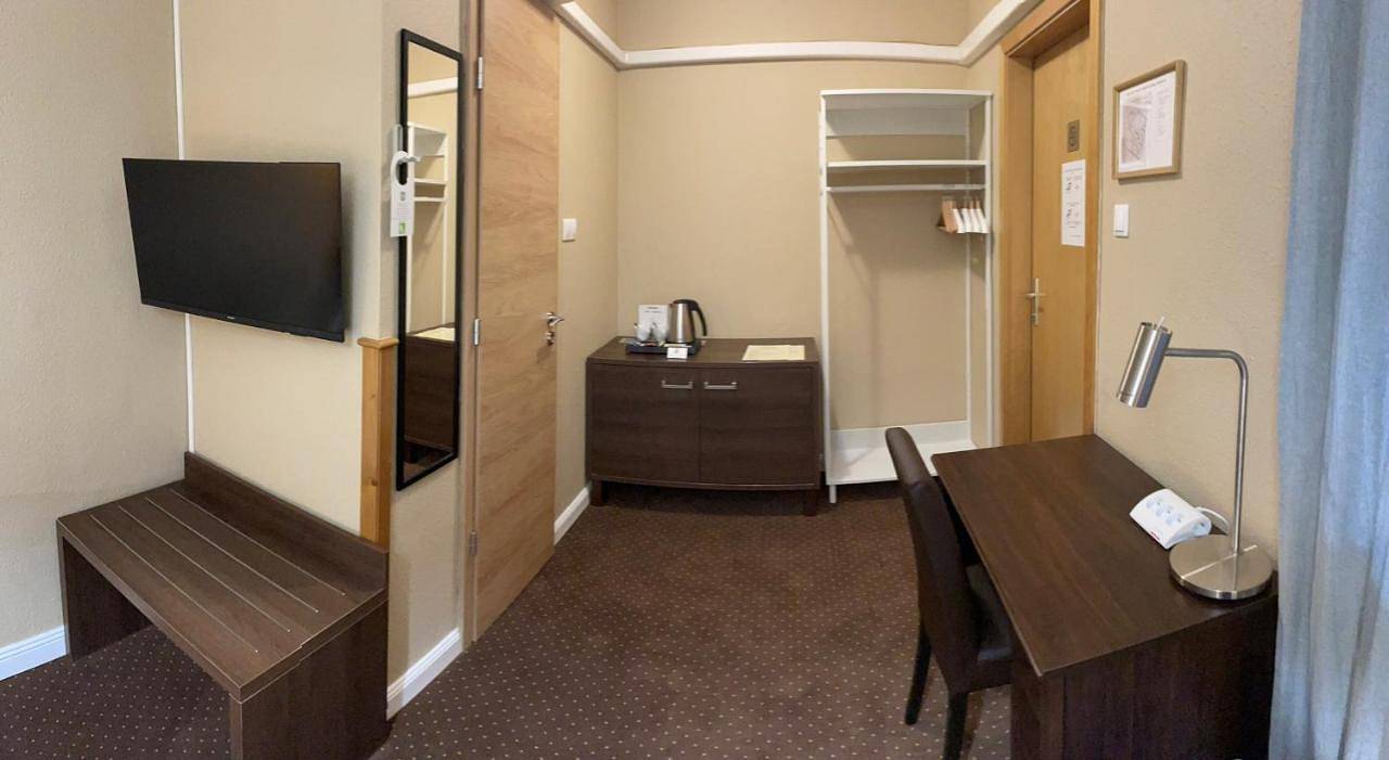 Budget Double Room in Budapest, Danube-Ipoly National Park