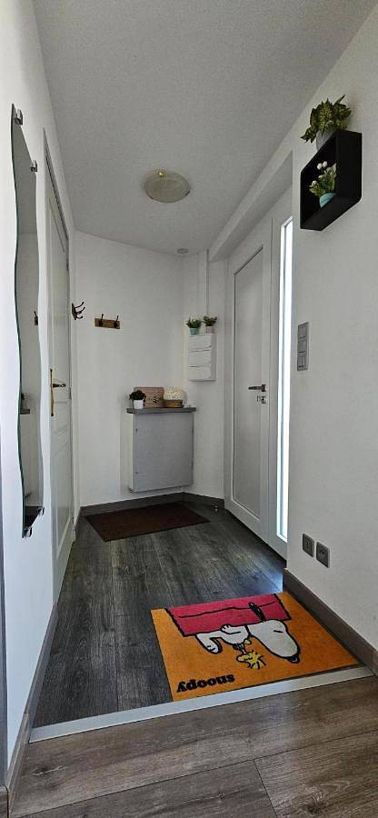 Appartement entier, Two-Bedroom Apartment in Tarascon-sur-Ariège, Ariège