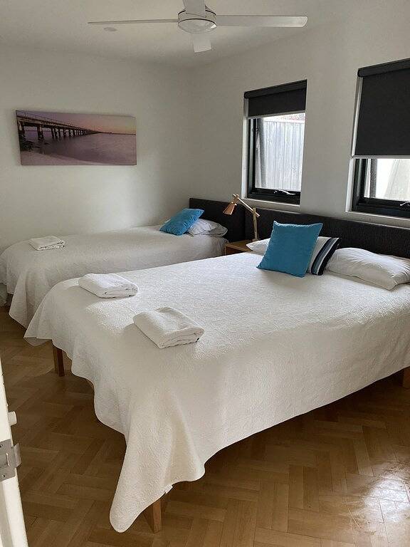 Mccrae Beach Front Villa Unit 1 in McCrae, Mornington Peninsula