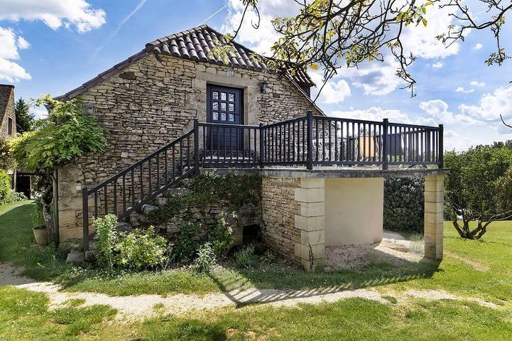 Appartement de vacances pour 2 personnes, avec jardin ainsi que piscine et terrasse