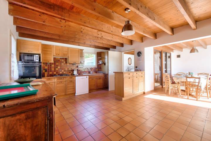 Location de vacances pour 7 personnes, avec terrasse et jardin à Sainte-Marie-de-Ré - 4