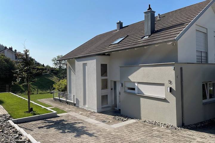 Ferienhaus für 8 Personen, mit Sauna und Garten