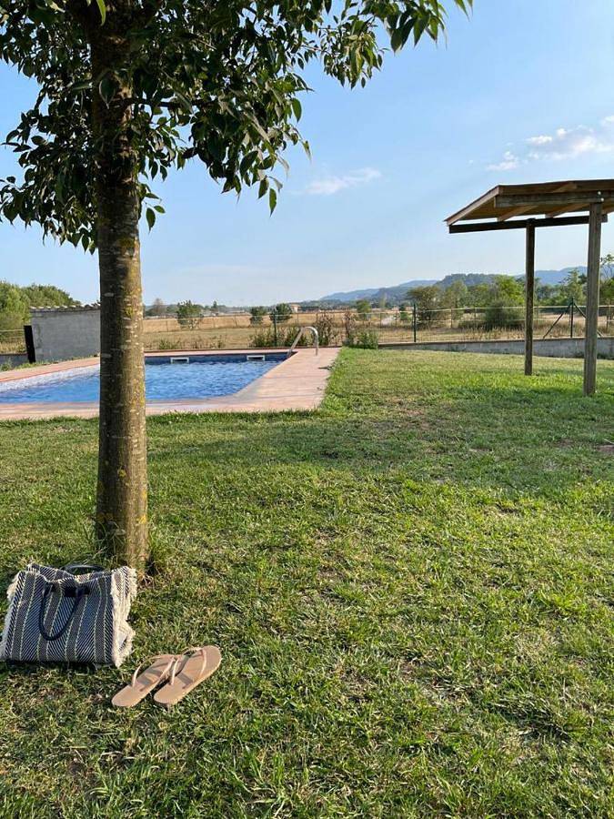 Casa rural para 16 personas, con vistas al lago y vistas además de piscina y jardín en Osona - 2