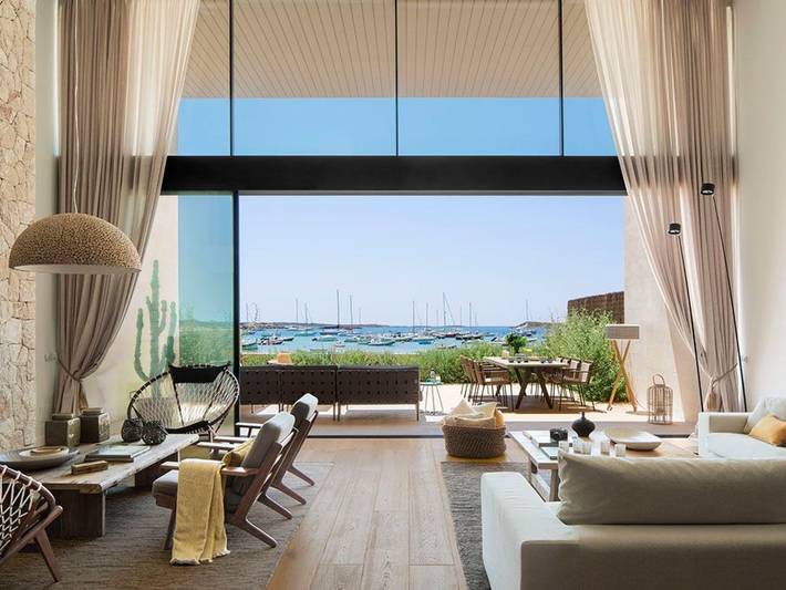 Finca für 6 Personen, mit Terrasse in Colònia de Sant Jordi