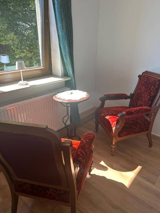 Ferienwohnung für 3 Personen, mit Terrasse und Garten sowie Ausblick in Wesertal - 3