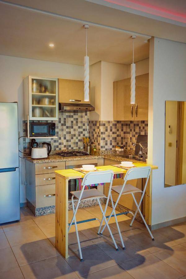 Gîte pour 6 personnes, avec piscine ainsi que vue et jardin, animaux acceptés dans Martil - 3