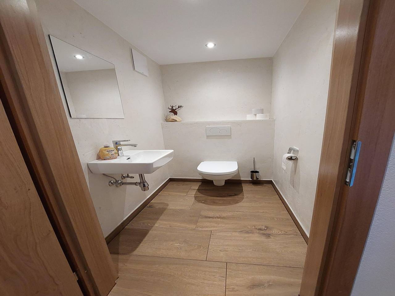 Geheel appartement, Chalet in Hochfügen near Ski Slopes in Tux Alps, Hochfügen