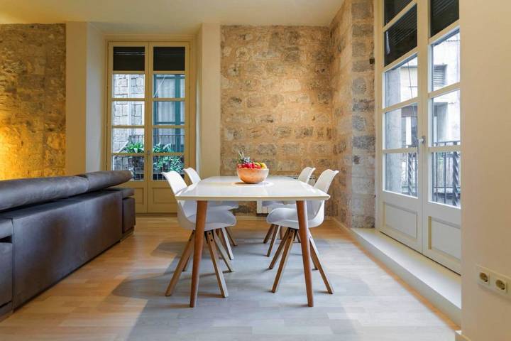 Holiday apartment for 4 people, with balcony and view - 1