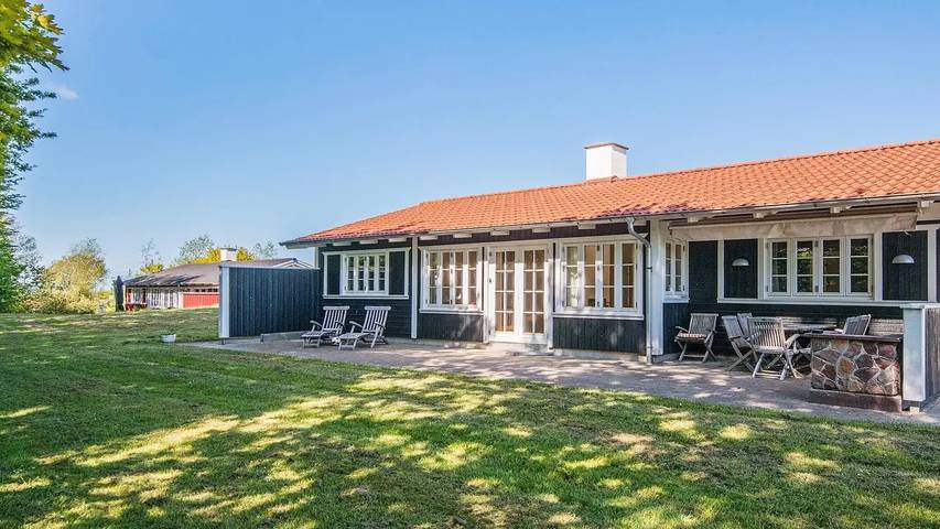 Ferienhaus für 9 Personen, mit Pool und Whirlpool sowie Garten und Sauna in Løjt - 4