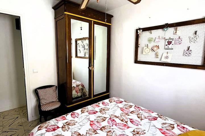 Ganze Wohnung, Sweet Dreams. Luminous with balcony, centrally located, ideal for couples and families (2-4 pax). in Sant Feliu de Guíxols, Costa Brava