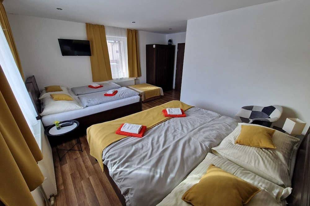 Soothing 4-bedroom villa in Bešenová in Mittelslowakei