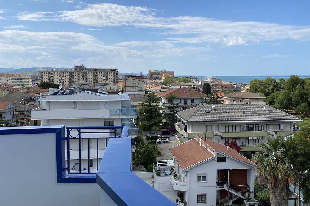 Apartamento entero, --Sunrise-- in Montesilvano Marina, Montesilvano