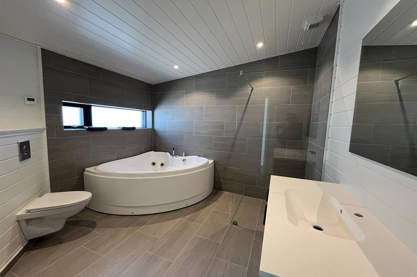 Pet friendly home in Sjællands Odde with sauna in Overby Lyng, Sjællands Odde