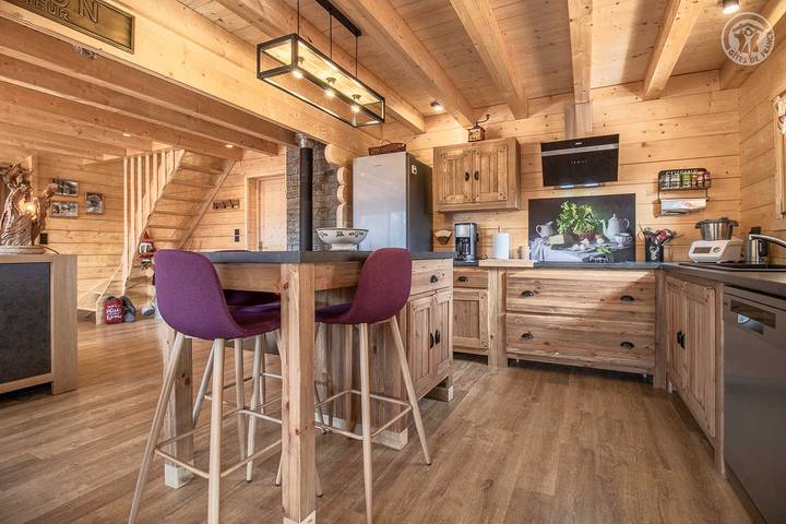 Gîte pour 8 personnes, avec terrasse à Jarrier - 4