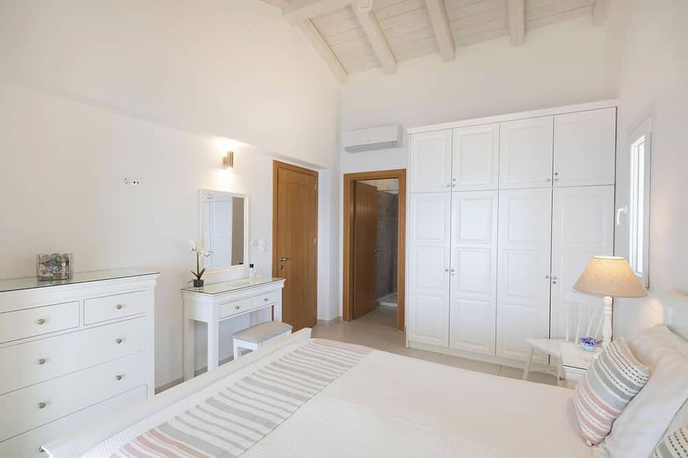 Prestige-Villen | Nissaki | Einfach atemberaubende, brandneue Villa Pelagos in Nissaki, Korfu