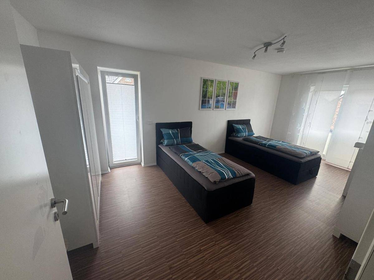 Orchideenweg 2A, 24558 Henstedt-Ulzburg , 200 Quadratmeter Haus mit Garten und Garage in Henstedt-Ulzburg, Kreis Segeberg