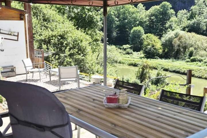Gîte pour 2 personnes, avec jardin et terrasse à Fontenoy-le-Château