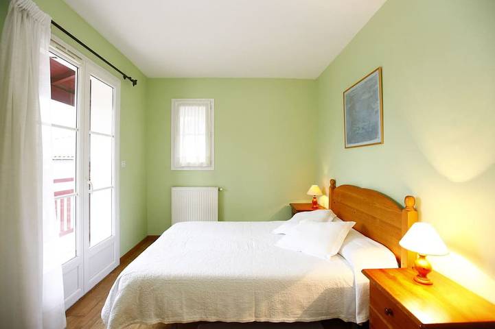 Maison de vacances pour 5 personnes, avec piscine et balcon au Pays basque - 2