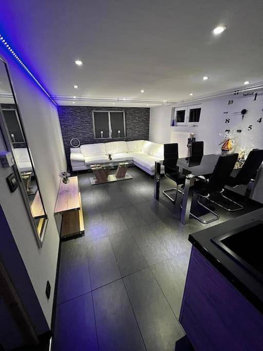 Gîte pour 2 personnes, avec jardin à Battenheim
