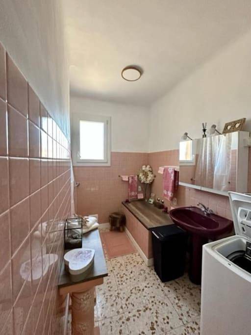 Appartement entier, Two-Bedroom Apartment in Saint-Laurent-de-la-Salanque, Côte d'Améthyste