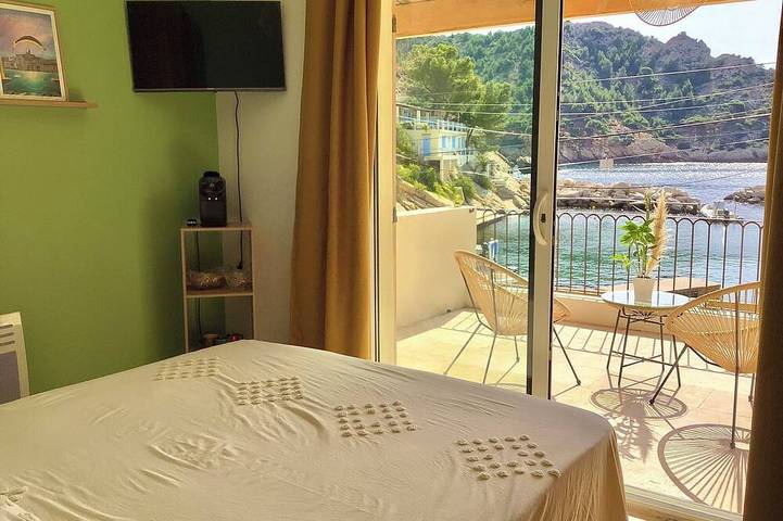 Seaside cottage in the calanques: a haven of tranquillity! in Ensuès-la-Redonne, Costa mediterránea (Francia)