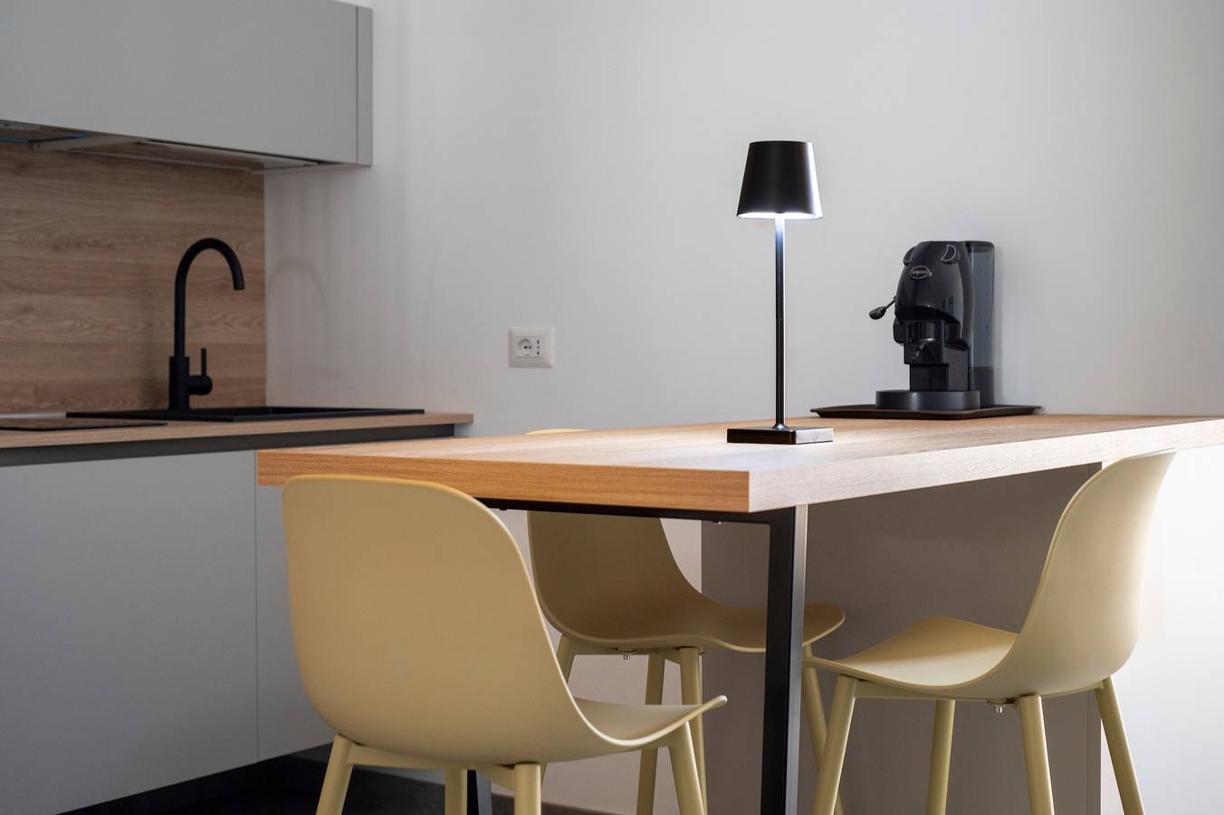 Ganzes Studio, Apartment 'La Sfinge' mit privater Terrasse, Wlan und Klimaanlage in Melendugno, Lecce Provinz