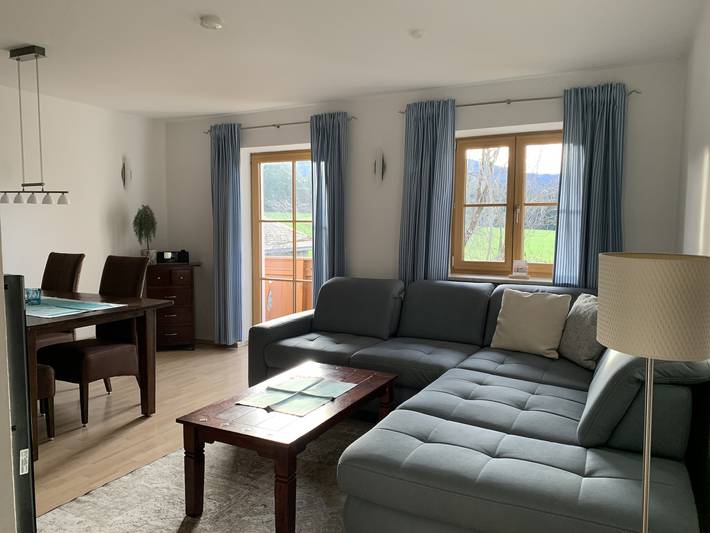 Ganze Ferienwohnung, Ferienwohnung Huber - Ferienwohnung, 50 qm, 1 Schlafzimmer, Balkon in Siegsdorf, Bayerische Alpen