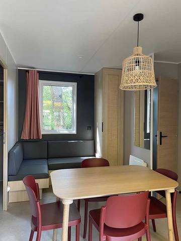 Location De Vacances pour 4 Personnes dans Apremont, Vallée de la Loire, Photo 4