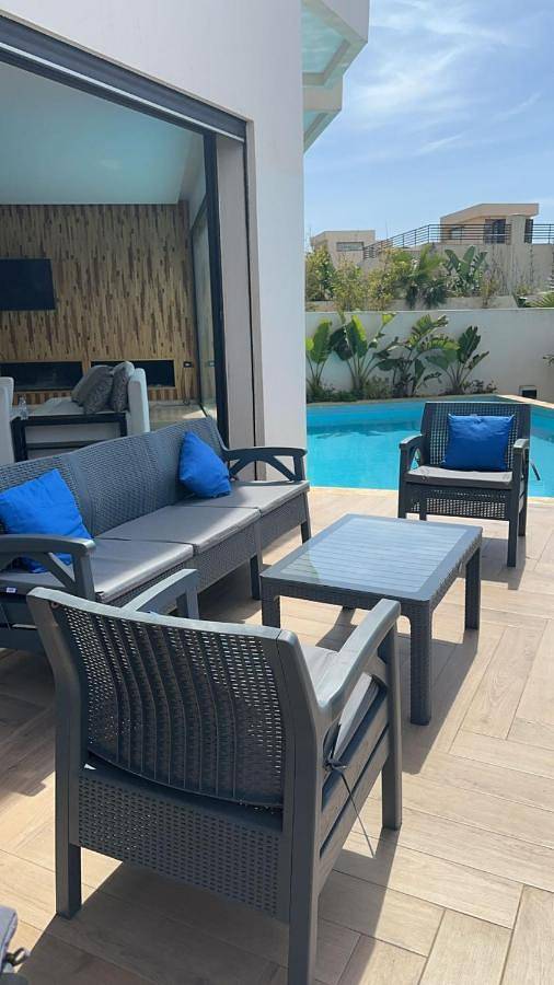 Location de vacances pour 6 personnes, avec vue ainsi que jardin et piscine dans Dar Bouazza - 2