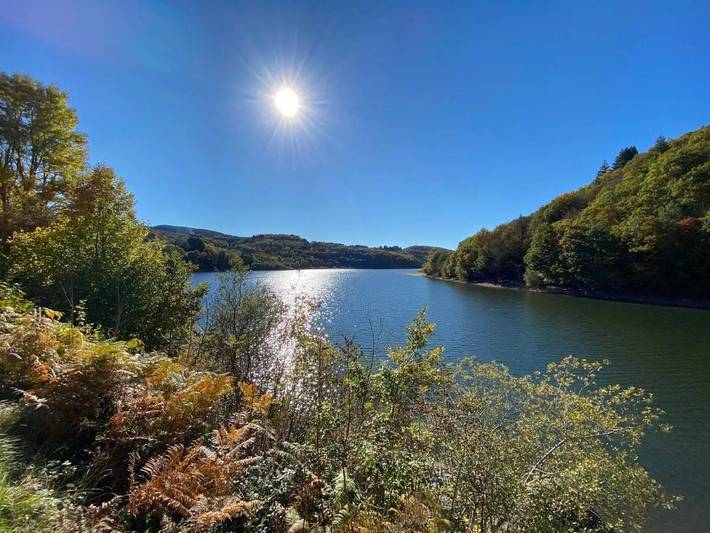 Maison de vacances pour 6 personnes, avec Terrasse ainsi que Jardin et Vue à La Salvetat-sur-Agout