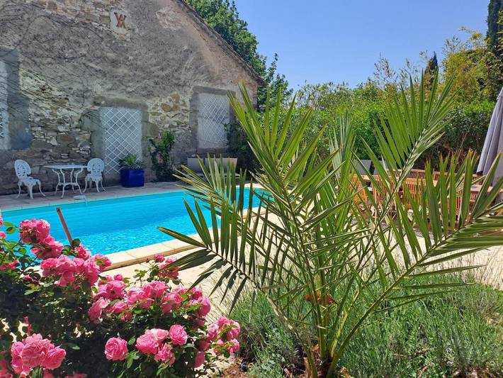 Location de vacances pour 6 personnes, avec piscine ainsi que jardin et vue, animaux acceptés à Sainte-Valière - 2