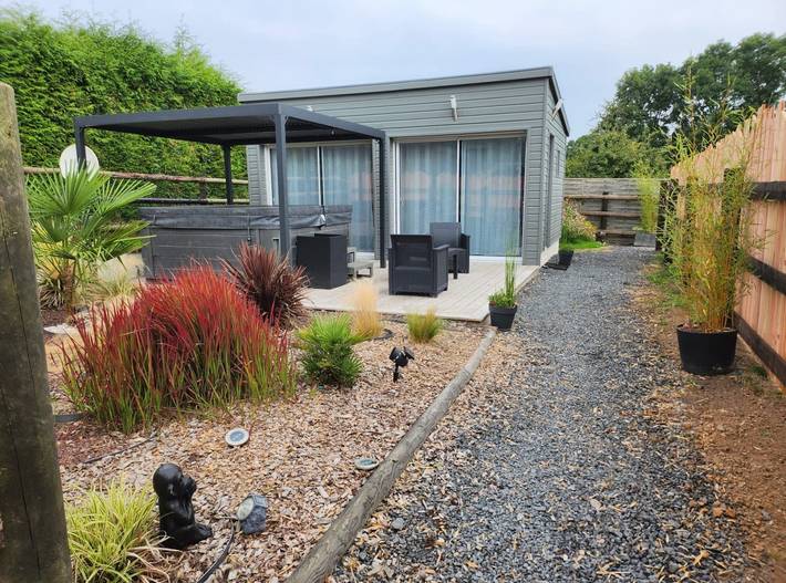 Chambre d’hôte pour 2 personnes, avec jardin et jacuzzi