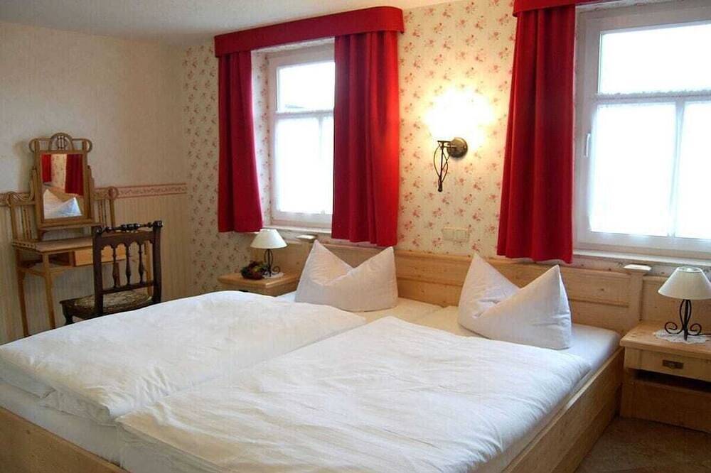 Ferienhaus Bauernhauschen in der Rhön in Urnshausen, Wartburg und Umgebung