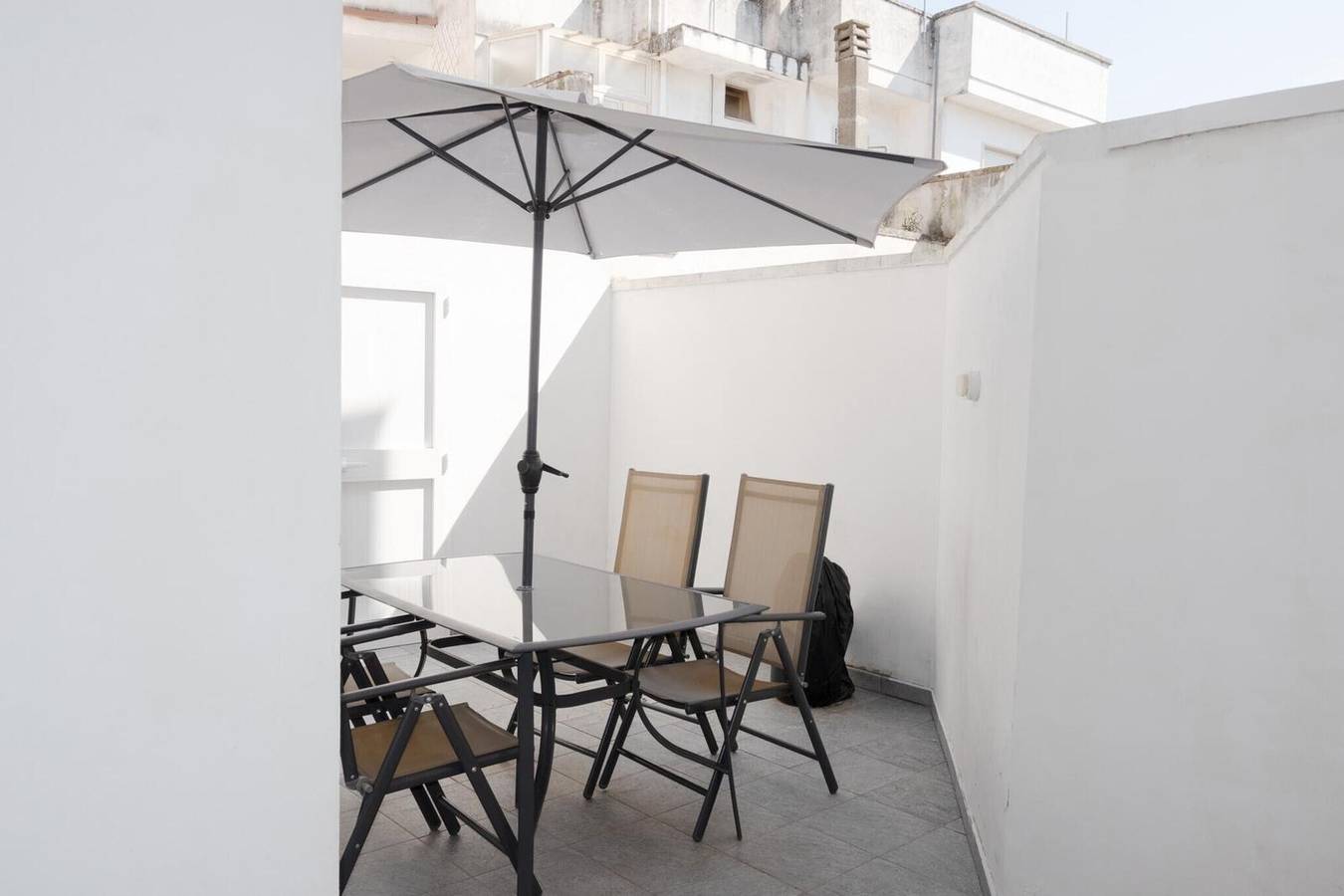 Appartement entier, Appartement « Adriatic Breeze » avec terrasse privée et climatisation in Melendugno, Province de Lecce