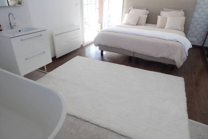 Location de vacances pour 8 personnes, avec jardin et terrasse à Baillargues - 3