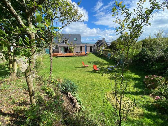 Location de vacances pour 8 personnes, avec vue et jardin à Quinéville - 3