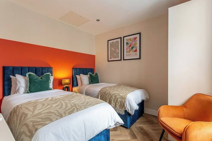 Entire apartment, The Brighton Bliss - Sleeps 7 in Brighton, Sussex