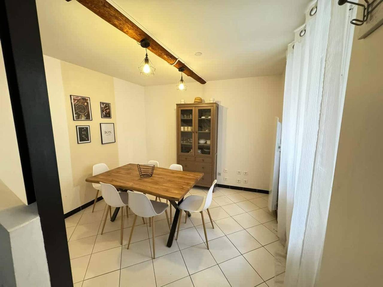 Apartamento vacacional entero, Habitación privada en el centro de Béziers in Béziers, Côte d'Améthyste