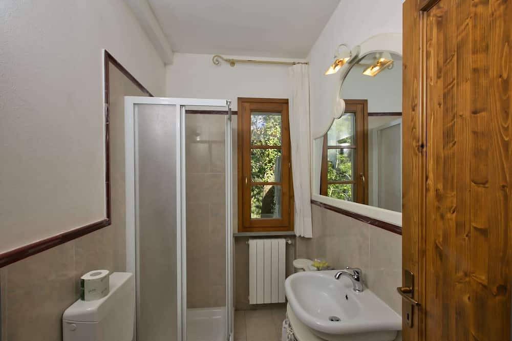 Apartamento en Sassetta con Piscina y Vistas in Donoratico, Costa Etrusca