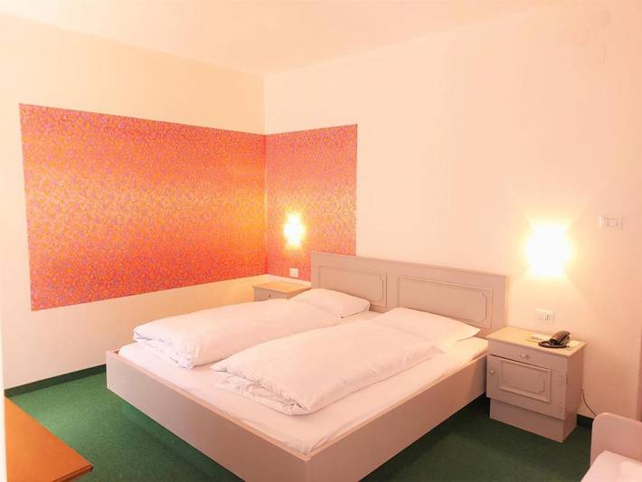 Hotel für 2 Personen, mit Ausblick und Terrasse, mit Haustier in Brenner - 4
