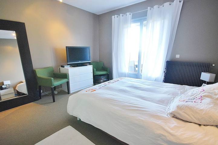 Location de vacances pour 8 personnes, avec balcon et jardin à Biot - 2