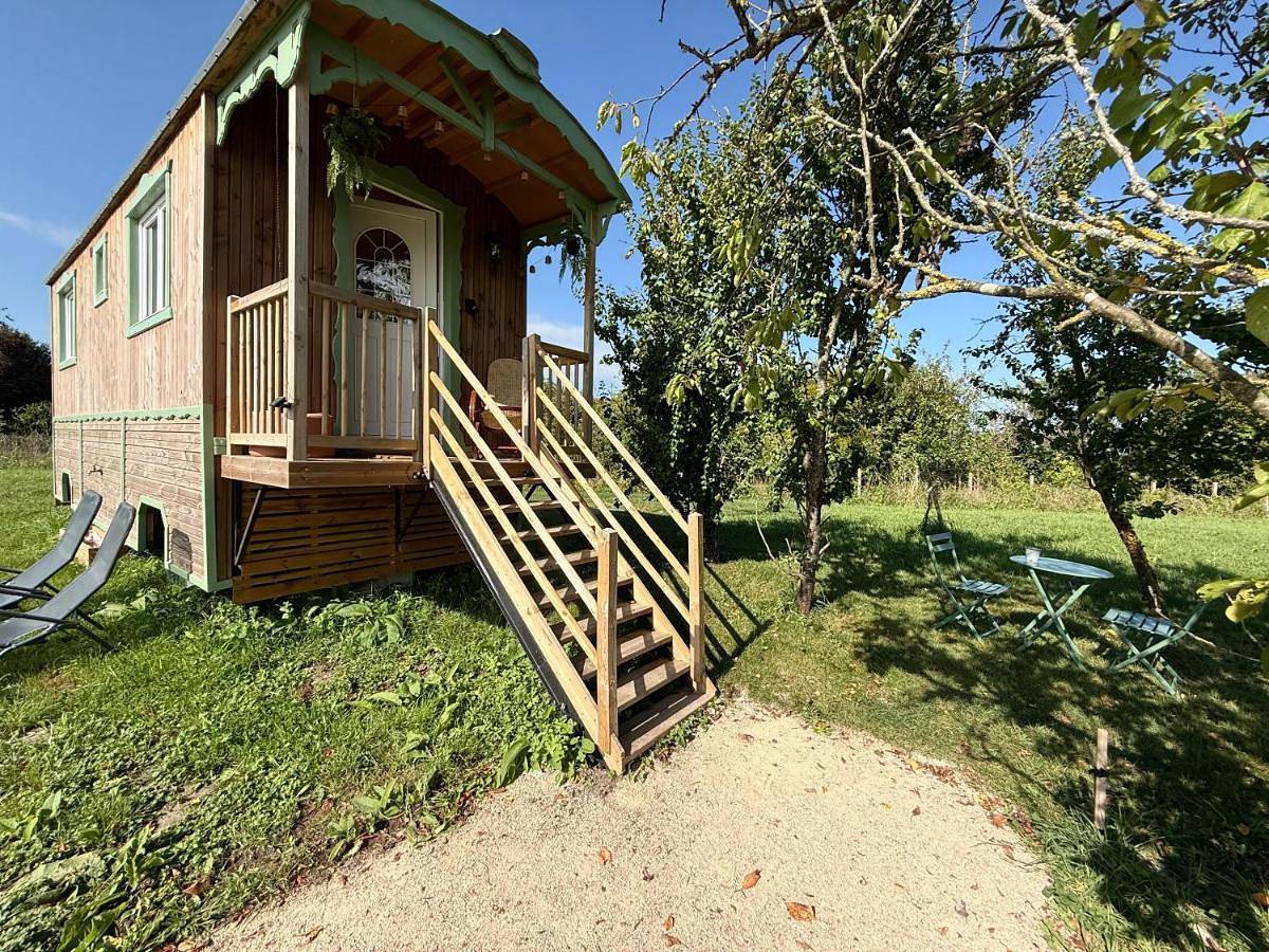 Appartement entier, One-Bedroom Apartment in Pontorson, Région d'Avranches