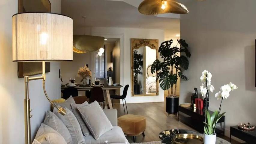 Gîte pour 7 personnes, avec Balcon et Terrasse dans Casino Grand Cercle - 4