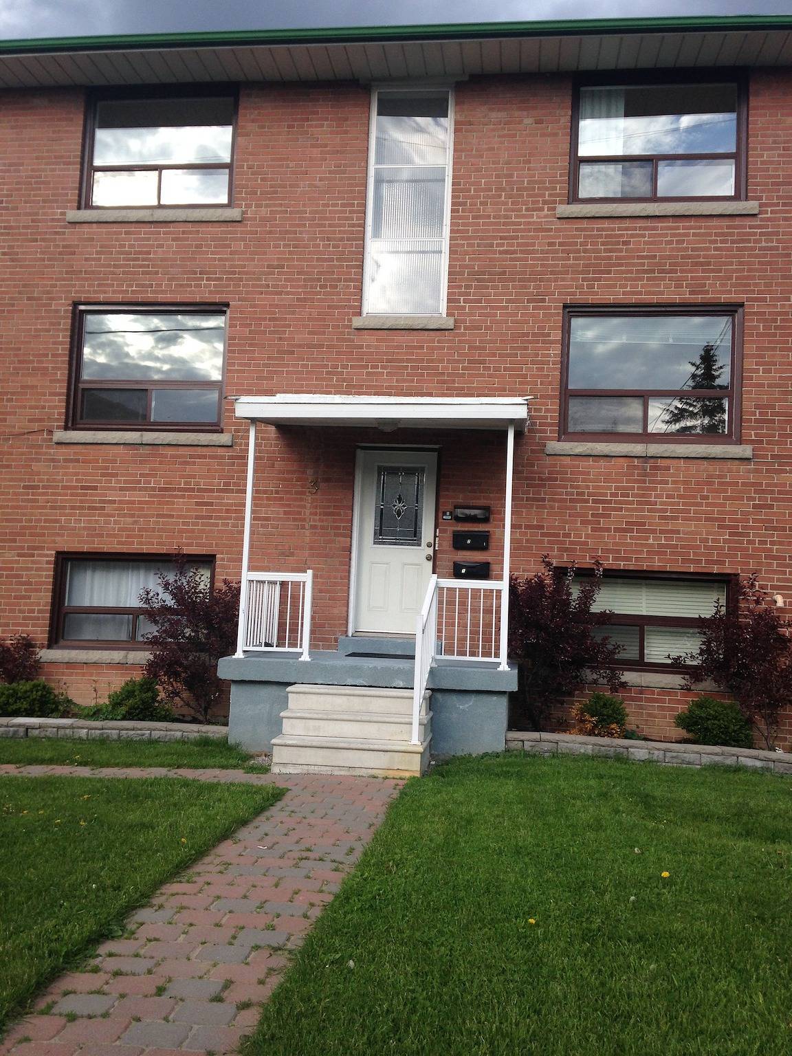 Apartamento entero, Encantador lugar muy bien ubicado in Toronto, Lago Ontario (Kanada)