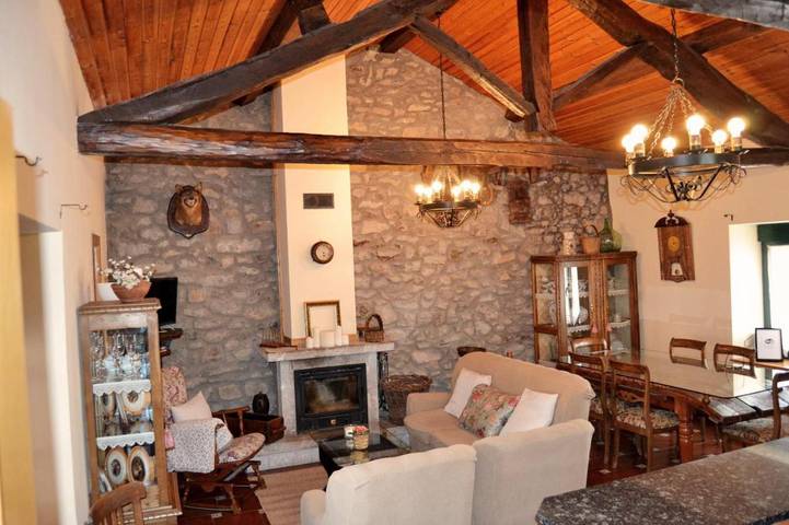 Casa rural para 6 personas, con vistas y jardín en La Pola de Gordón - 4